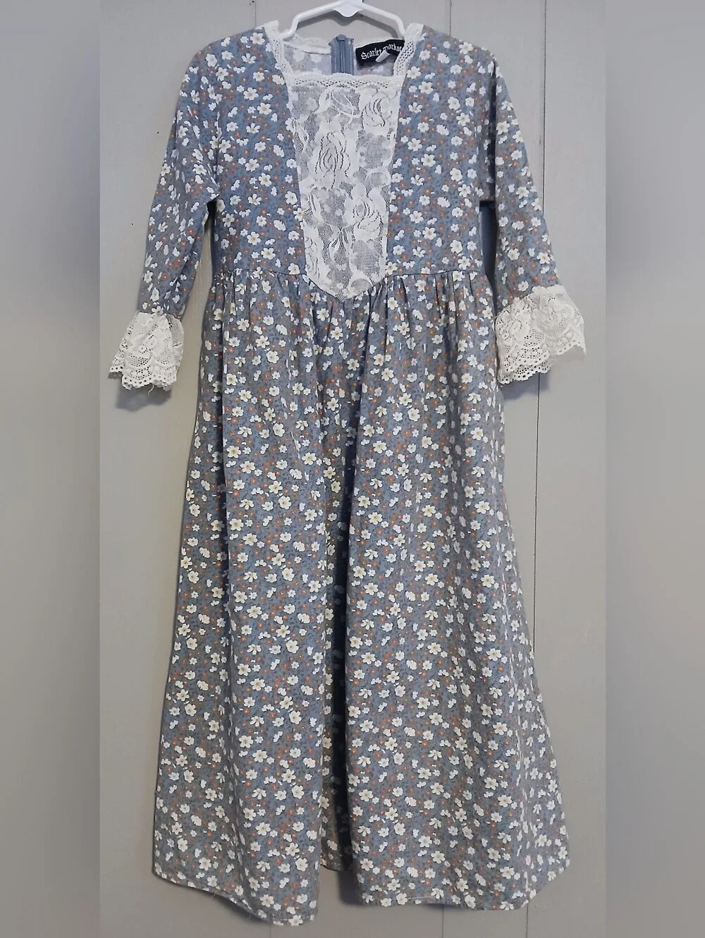 Scarlet Darkness Girls Size 6 Floral Lace Dress
